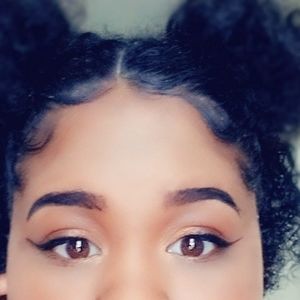 Meet your Posher, Mocha